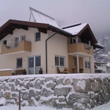 Apart Pecar Apartment *